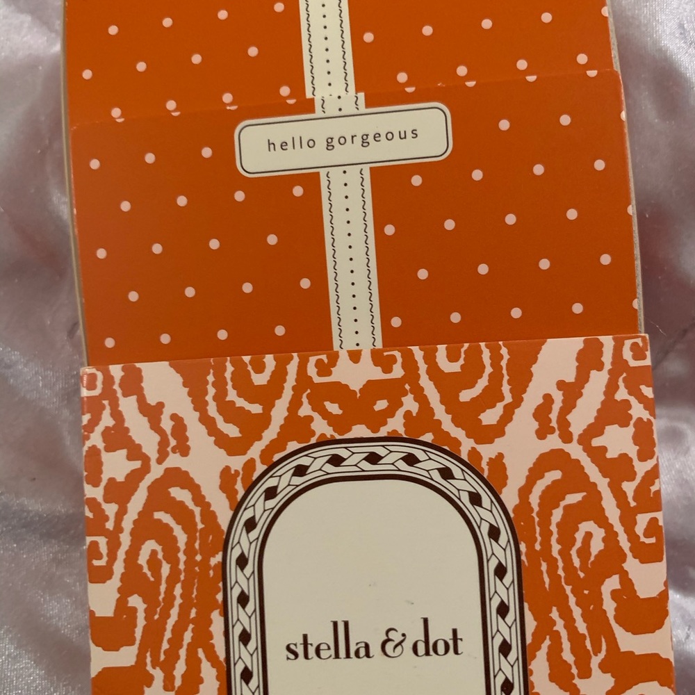 Stella & Dot gold Renegade Cluster bracelet